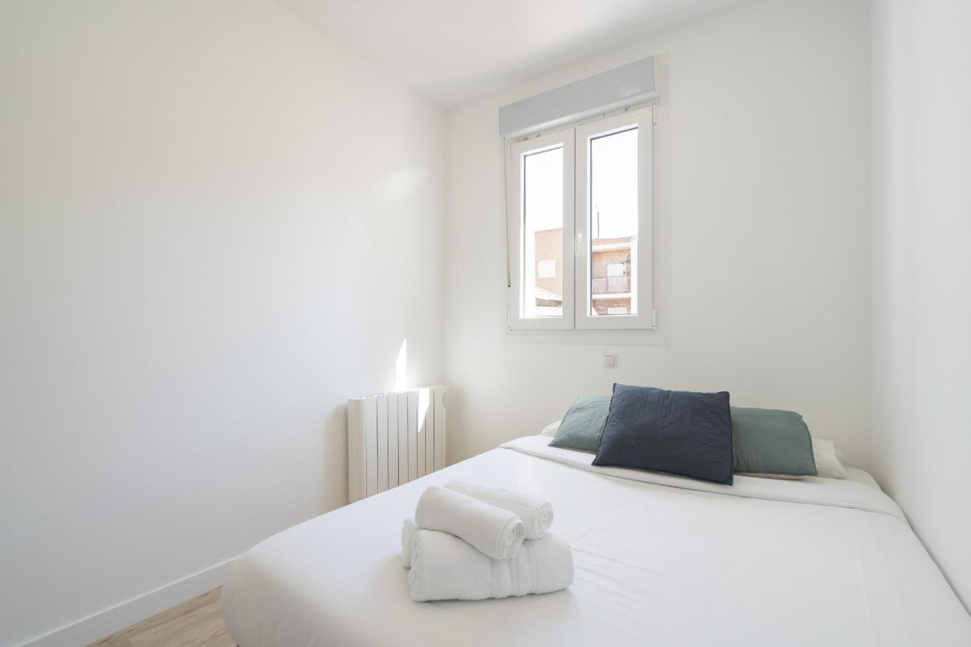 Apartamentos En La Avda De La Albufera Alquiler Temporal 마드리드 외부 사진