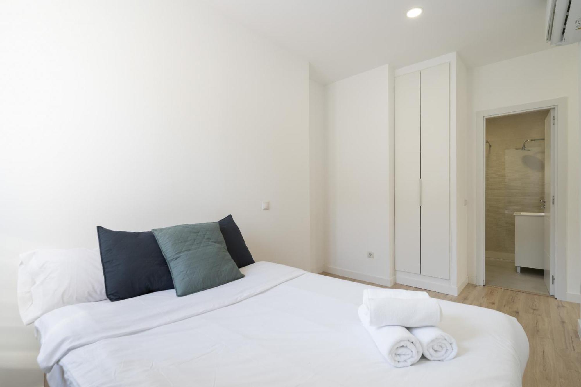 Apartamentos En La Avda De La Albufera Alquiler Temporal 마드리드 외부 사진